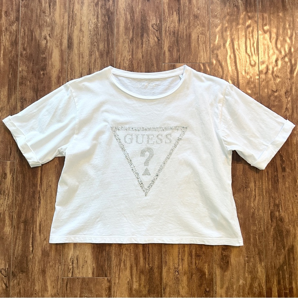 EUC Guess white cotton t-shirt crop top rhinestone boxy cropped short sleeve tee